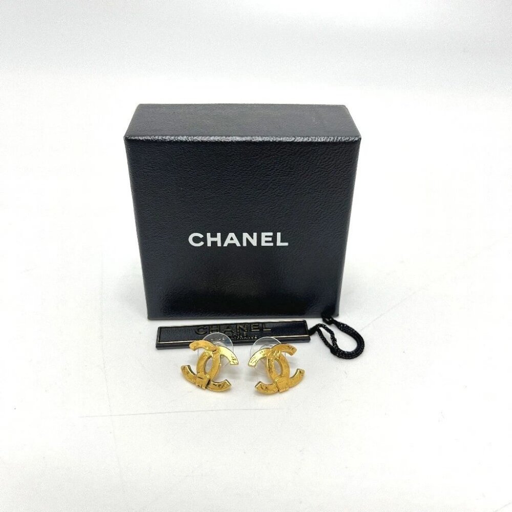 CHANEL A21124 03P CC Mark Accessories Pierce Metal Gold - Picture 5 of 5